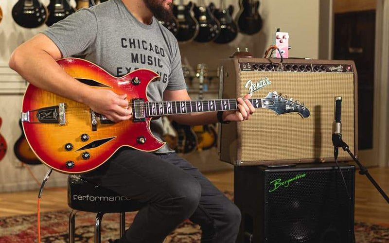 Vintage Vibes: 1968 Gibson Trini Lopez Deluxe Sunburst