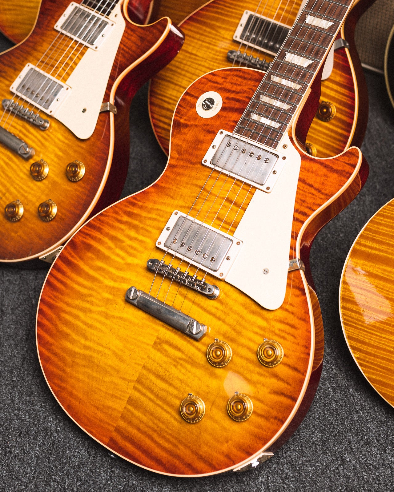 Used Electric Guitars – Chicago Music Exchange