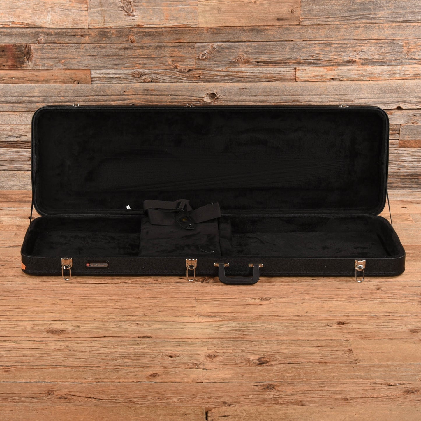 Schecter Stiletto Stealth-4 Satin Black 2019