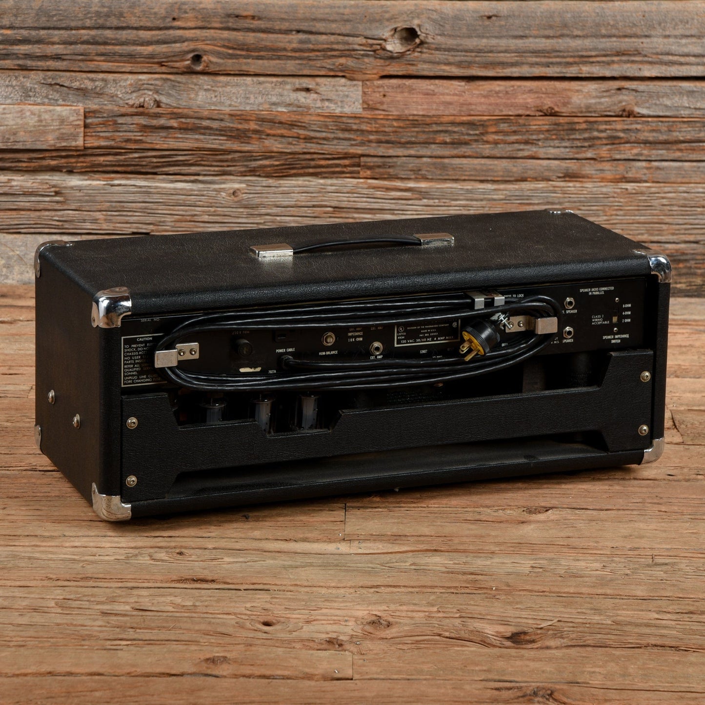 Ampeg V-4 Head 1972 Amps / Guitar Cabinets