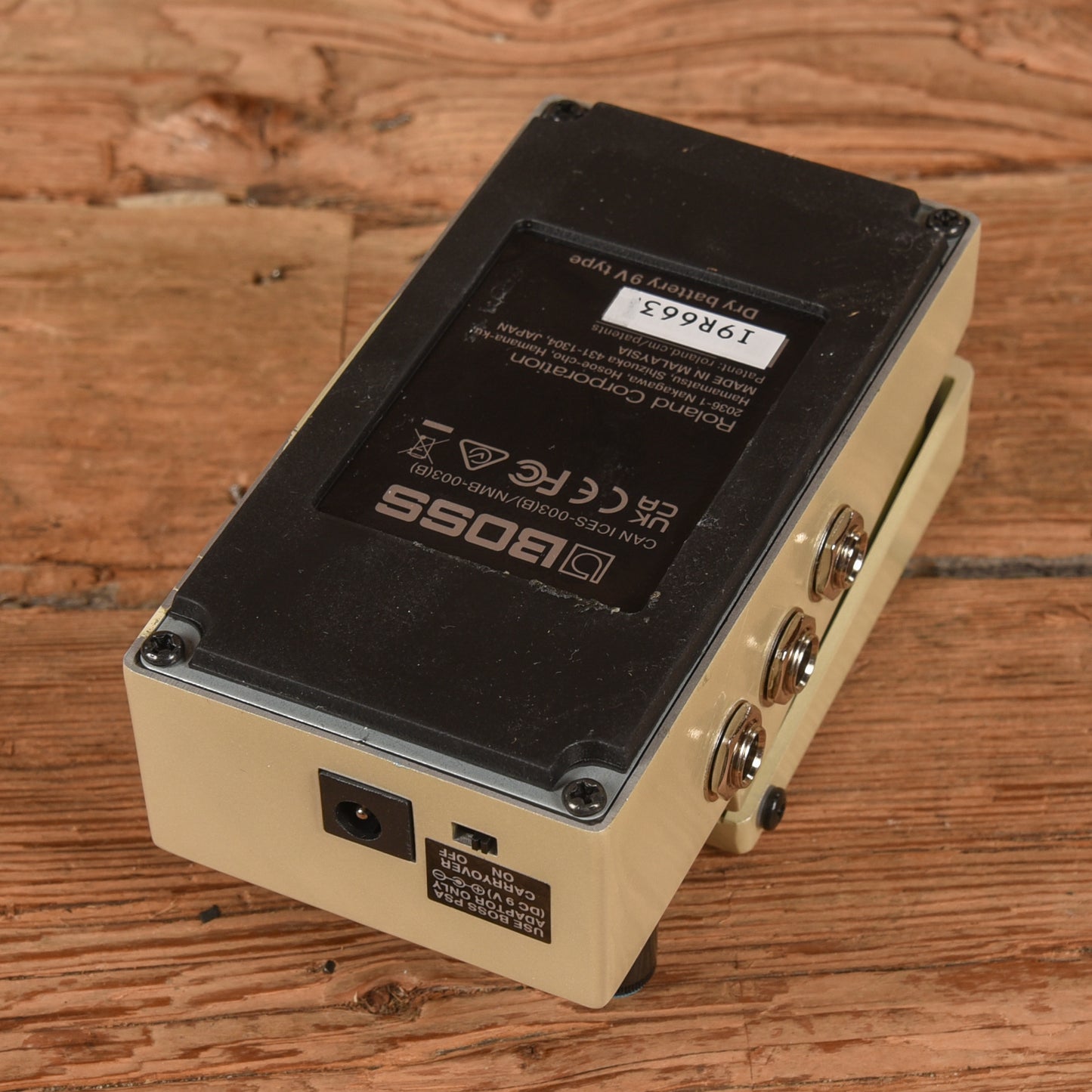 Boss DD-8 Effect Pedals