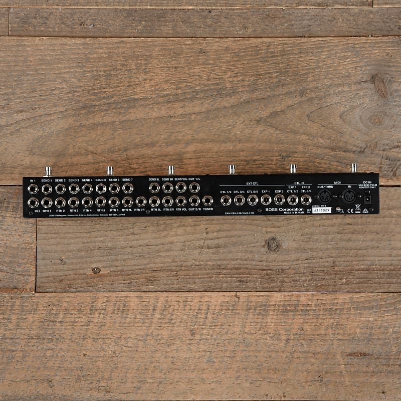 Boss ES-8 Effects Switching System Effects and Pedals / Controllers, Volume and Expression