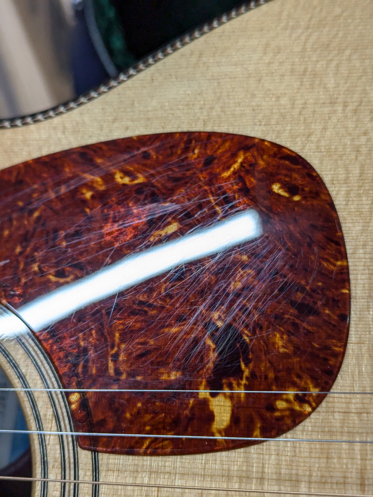 Bourgeois Touchstone Signature OM Torrefied Alaskan Sitka/Madagascar Rosewood Natural Acoustic Guitars / OM and Auditorium