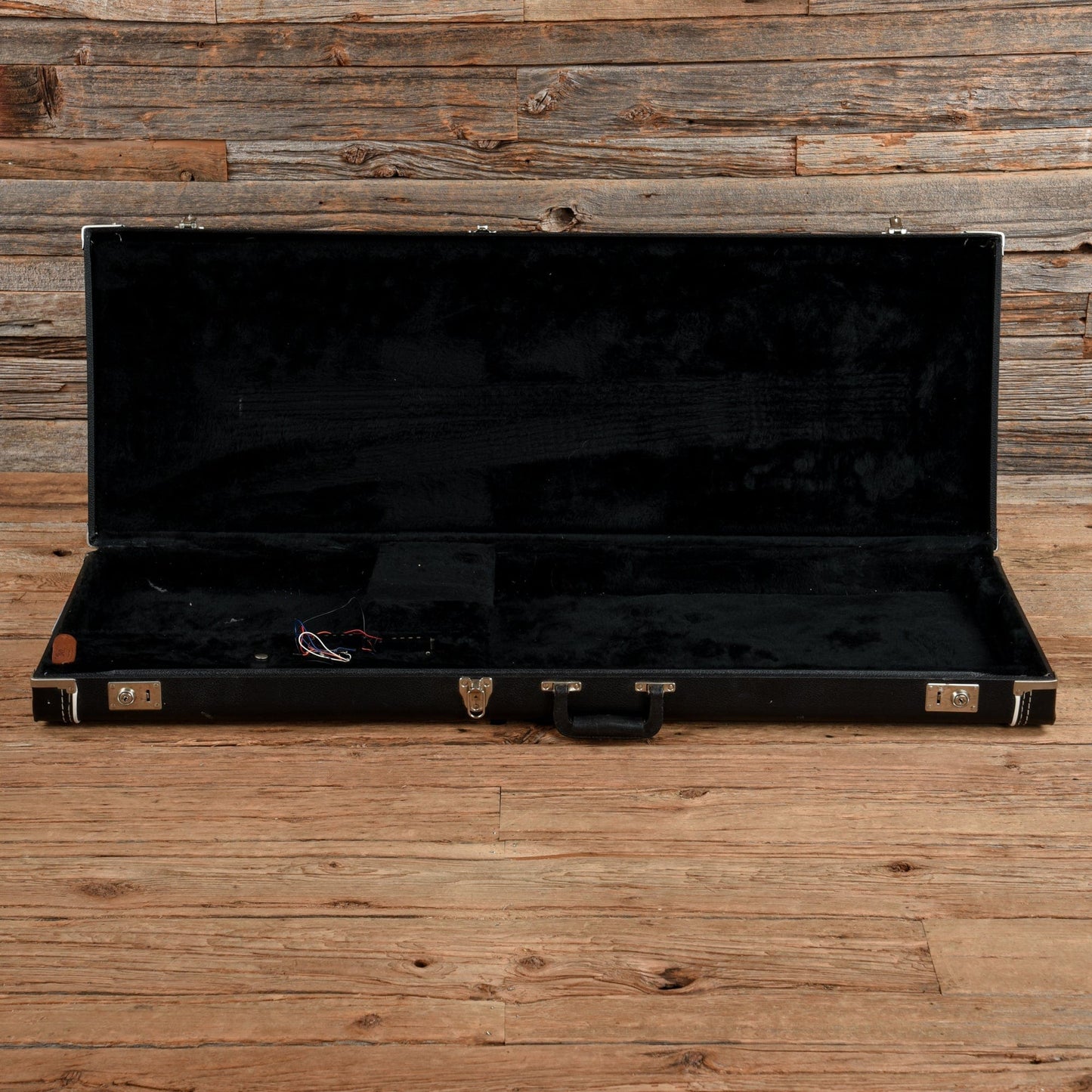 Burny BMB-65 Red Bass Guitars / 4-String