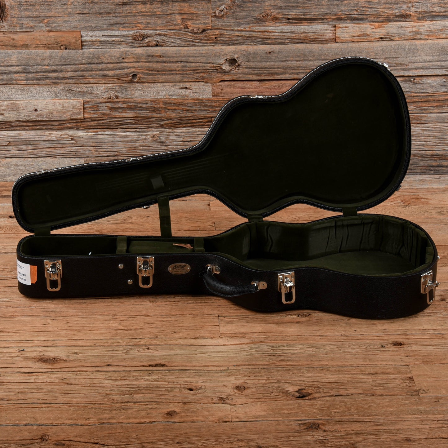 Collings 002H 14-Fret Natural Acoustic Guitars / OM and Auditorium