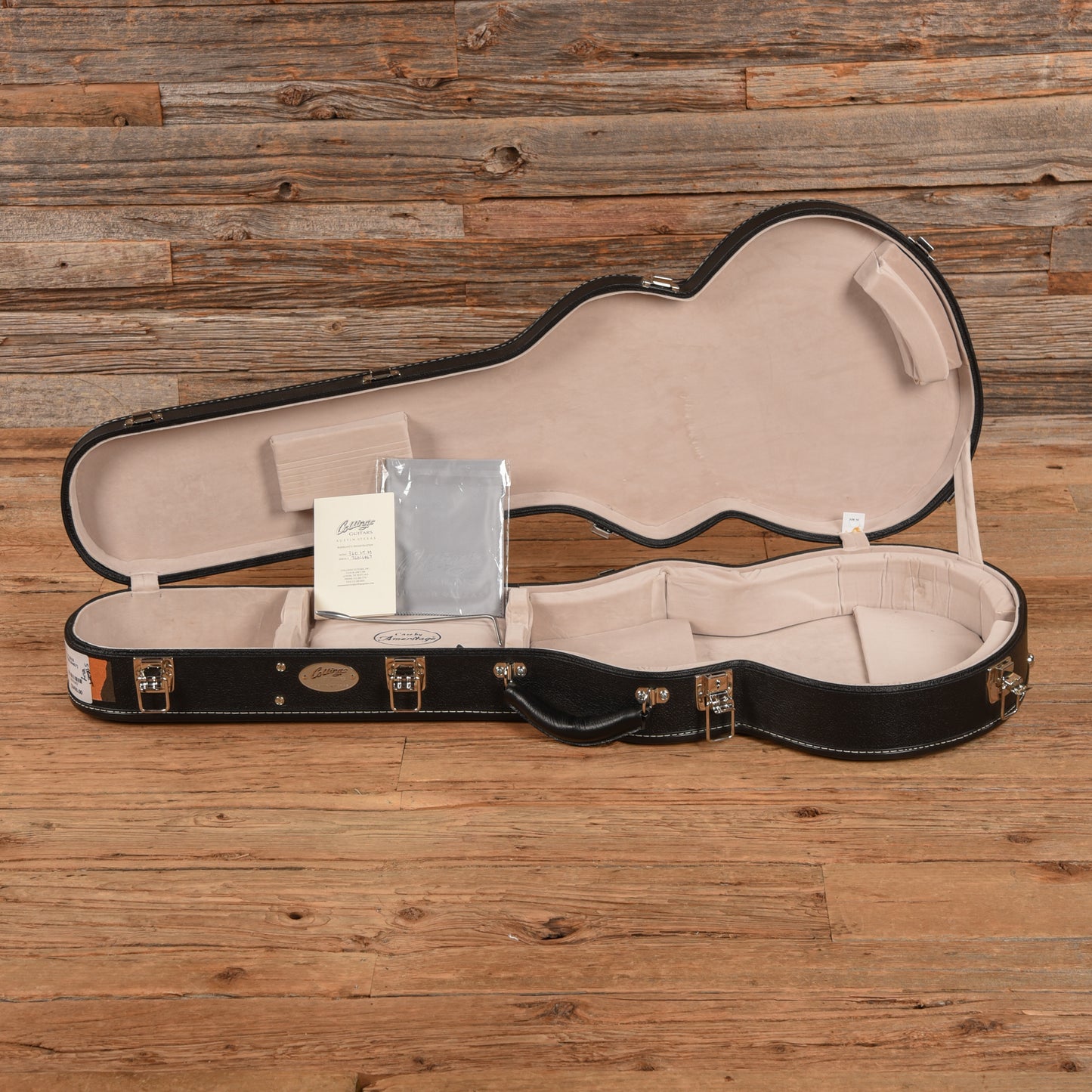 Collings 360 LT M Warm White 2010 Electric Guitars / Solid Body
