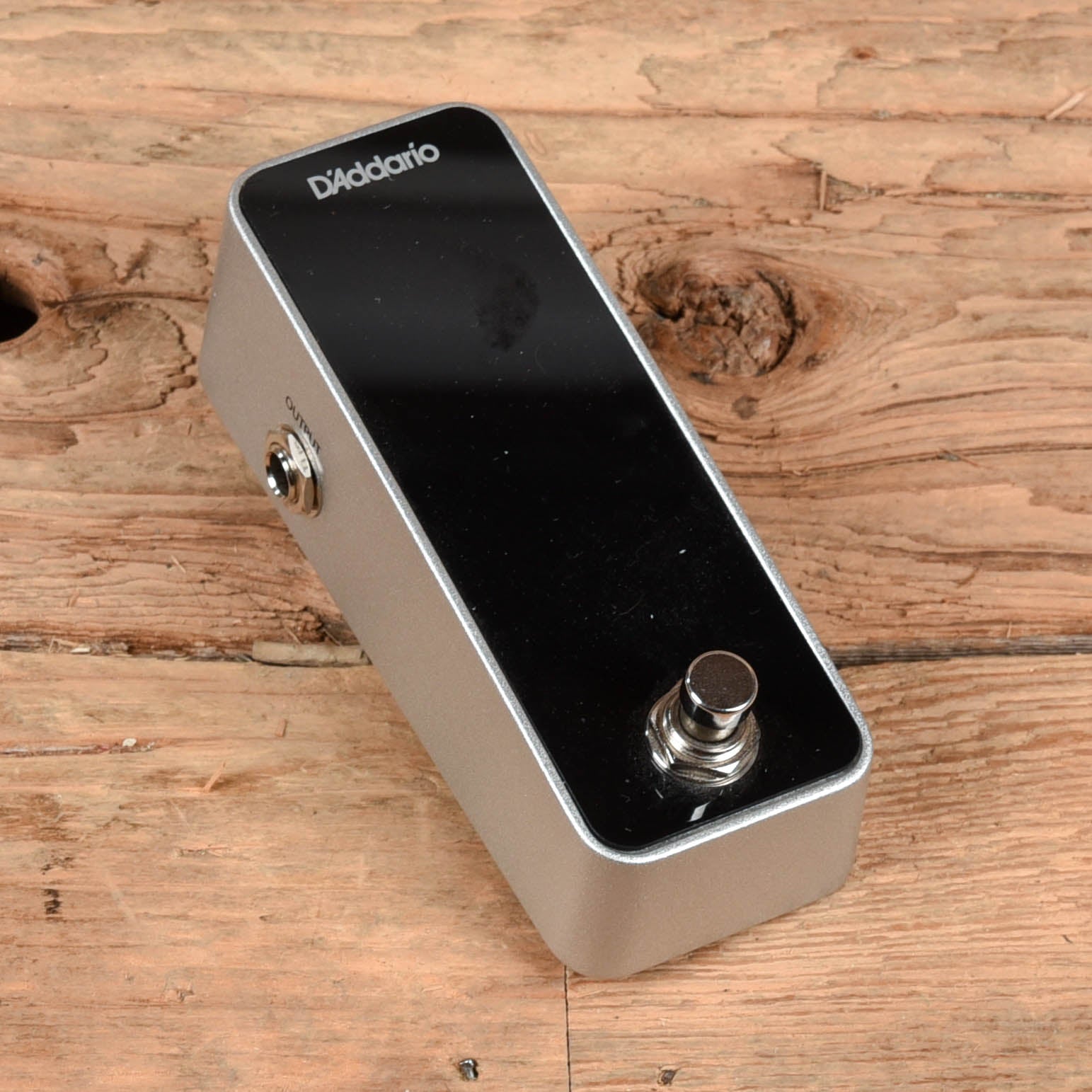 d'addario pedal tuner D'Addario PW-CT-20 Chromatic Pedal Tuner – Chicago Music Exchange