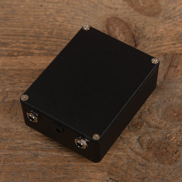 Damnation Audio Mosfet Bass Distortion V3 Pedal Chicago Music Exchange