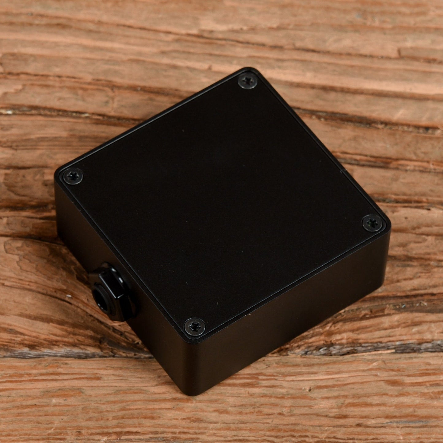 Darkglass Single Footswitch Effects and Pedals / Loop Pedals and Samplers