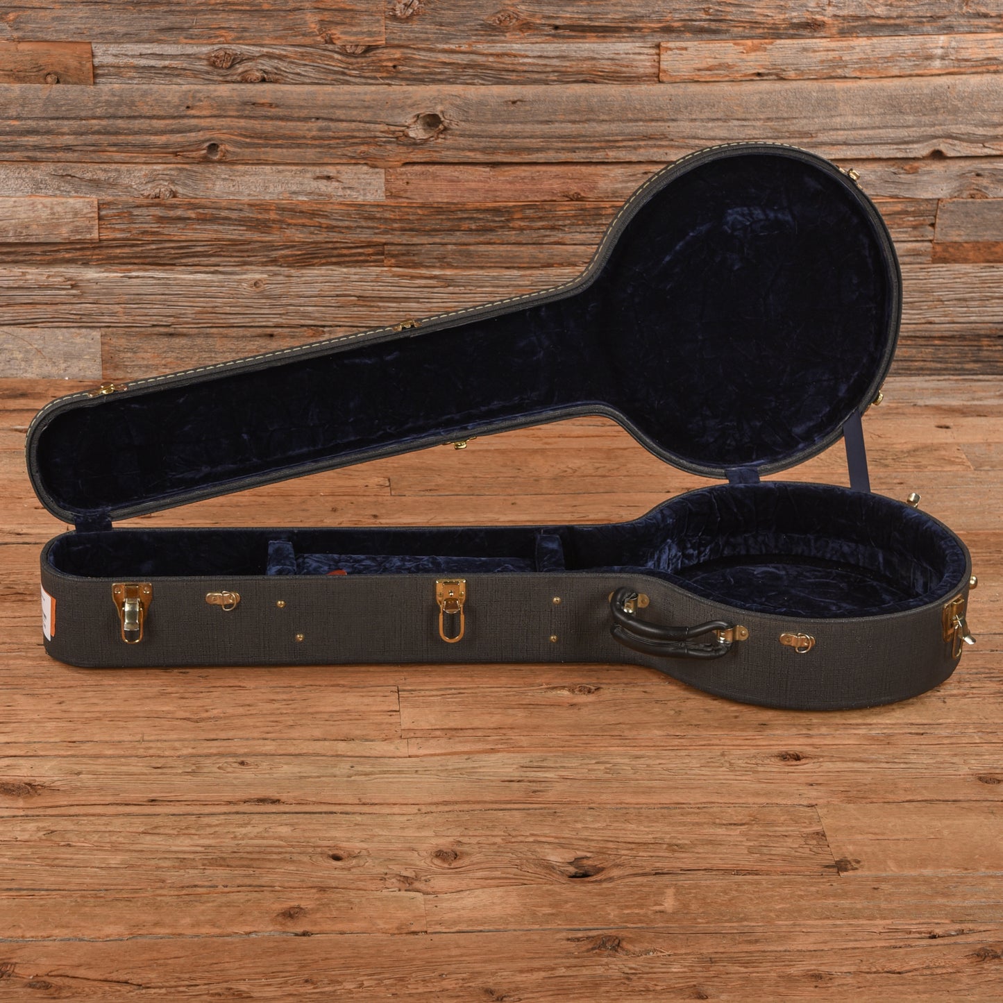 Deering Sierra Brown Mahogany Banjos