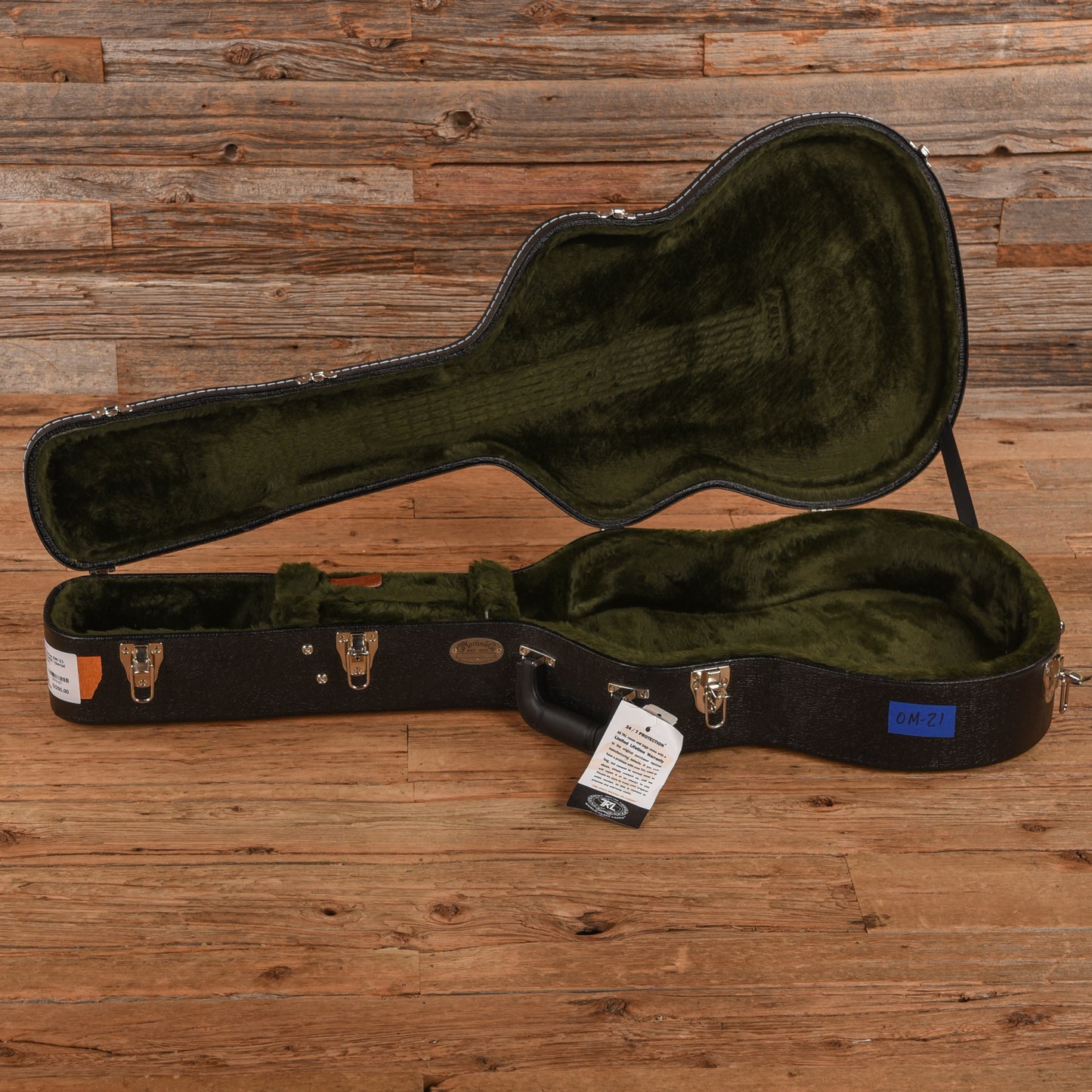 Martin Standard Series OM-21 Sunburst 2024