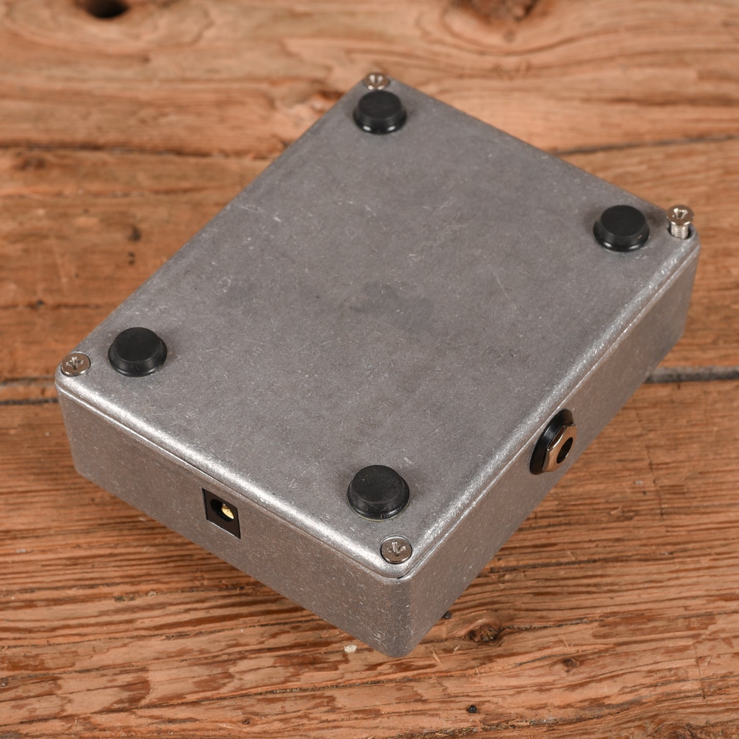 Electro-Harmonix Stereo Pulsar