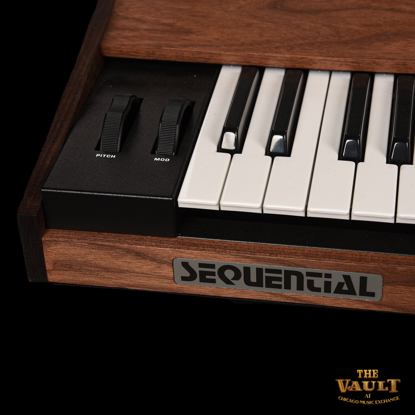 Sequential Prophet-5 Polyphonic Analog Synthesizer