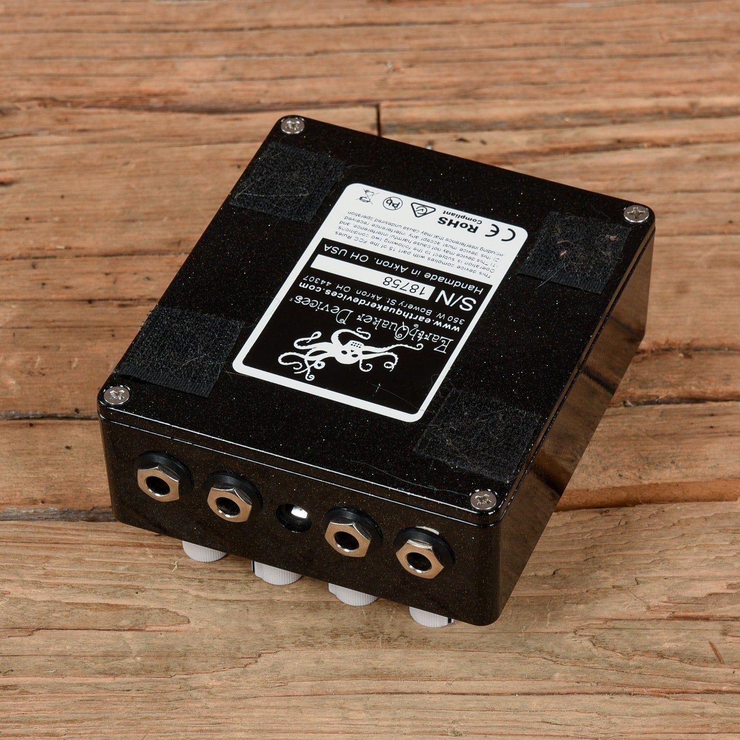 Earthquaker Devices Avalanche Run Stereo Reverb & Delay with Tap Tempo Effects and Pedals / Delay