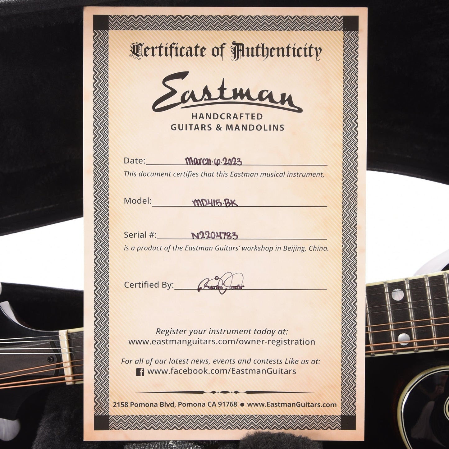 Eastman MD415 Sitka/Mahogany F-Style Mandolin Black Folk Instruments / Mandolins