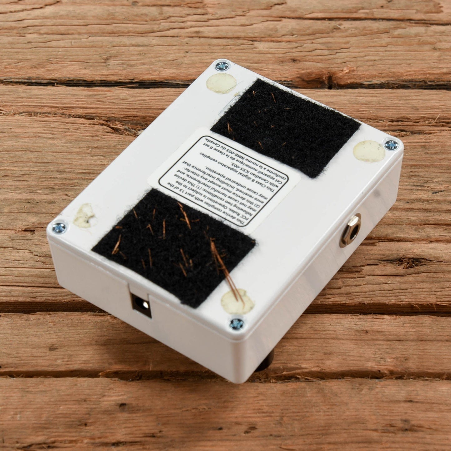 Electro-Harmonix Synth9 Effects and Pedals / Guitar Synths