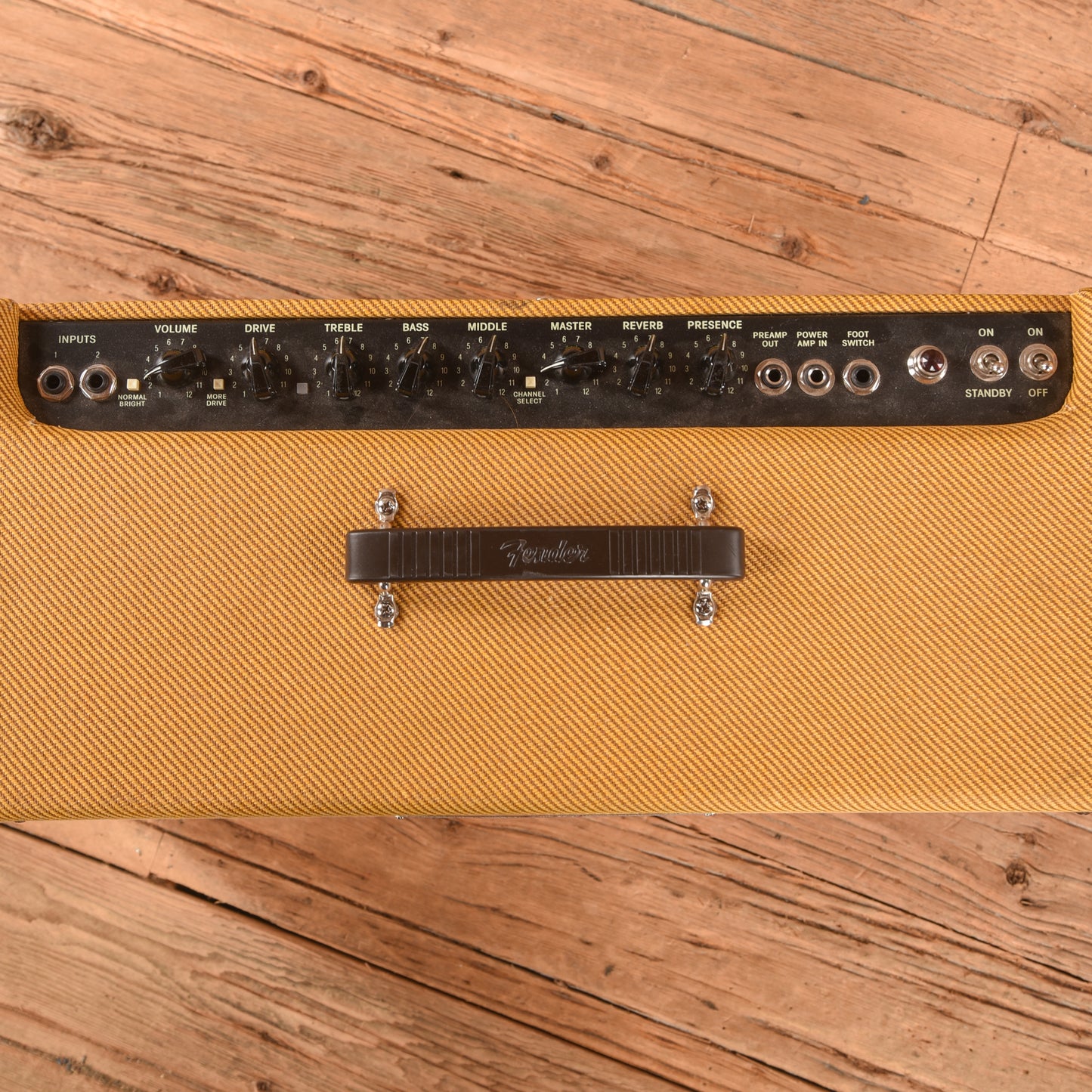 Fender Hot Rod Deluxe IV 3-Channel 40-Watt 1x12" Guitar Combo Amps / Guitar Amps / Guitar Cabinets