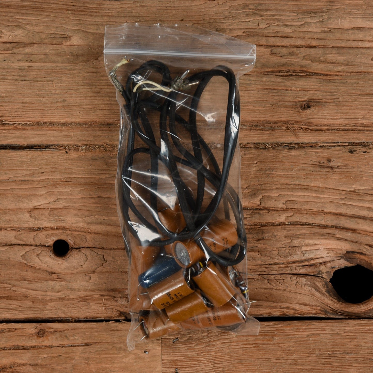 Fender Deluxe Reverb 1965 Amps / Guitar Cabinets