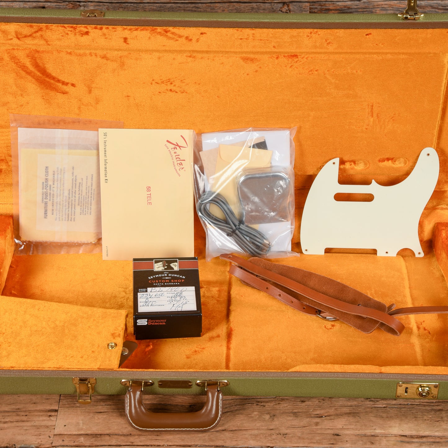 Fender American Vintage Telecaster: Esquire Conversion Blonde 2013 Electric Guitars
