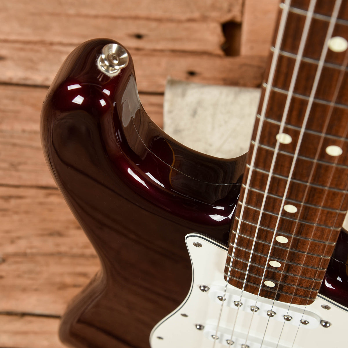 Fender Stratocaster Burgundy 2004 Electric Guitars