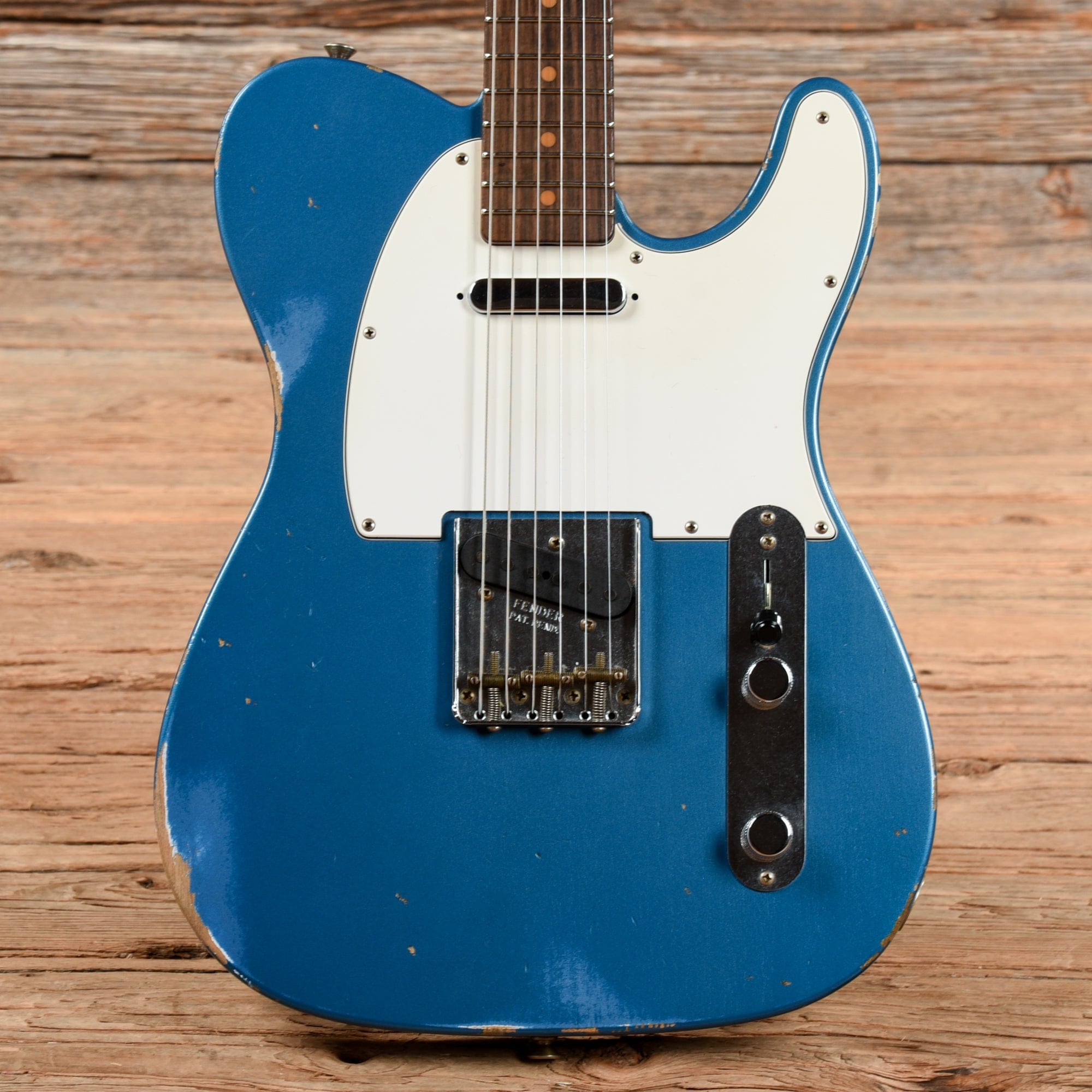 Fender Custom Shop 61 Telecaster Relic Aged Lake Placid Blue 2019 fender-custom-shop-61-telecaster-relic-aged-lake-placid-blue-2019