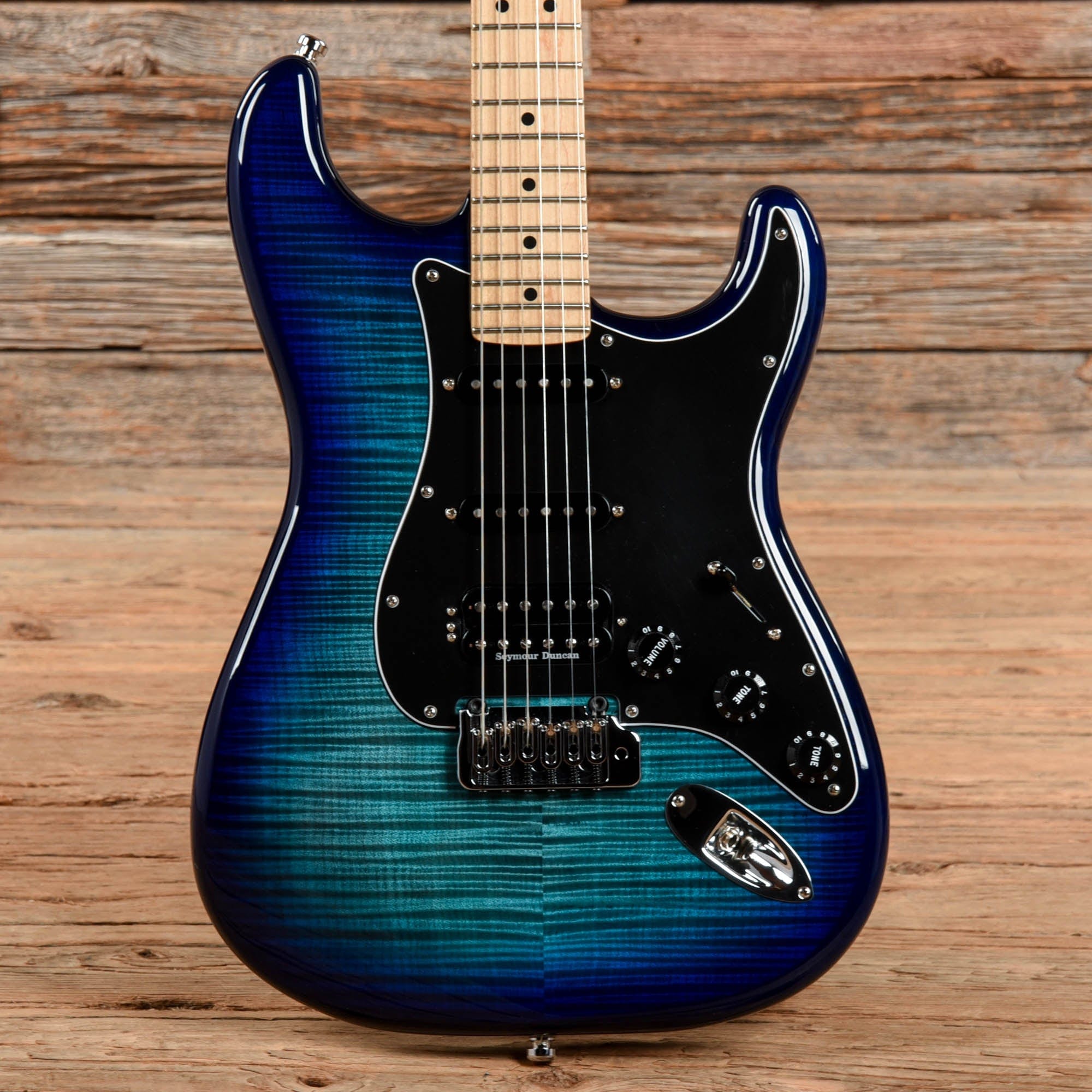 Fender Player Stratocaster Plus Top HSS Blue Burst 2021 Chicago Music fender-player-stratocaster-plus-top-hss-blue-burst-2021-chicago-music
