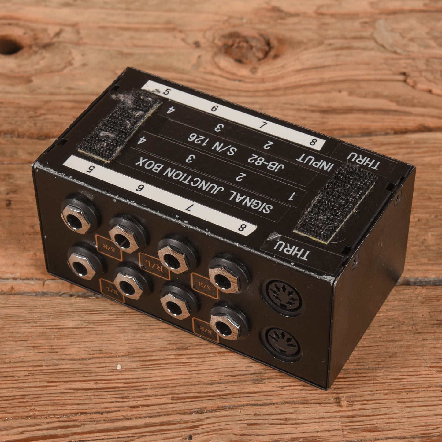 Free the Tone JB-82 Signal Junction Box Effects and Pedals / Controllers, Volume and Expression