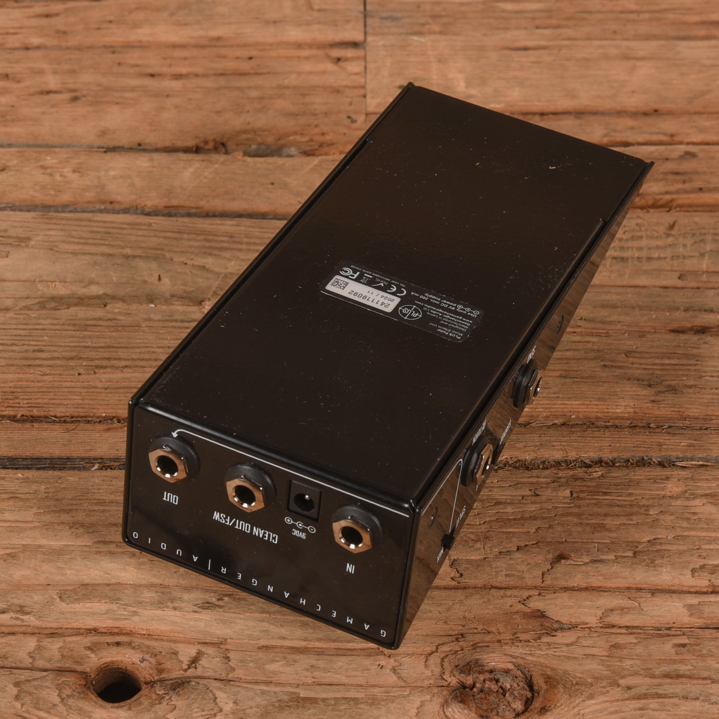 Gamechanger Audio Plus Sustain Pedal Effects and Pedals / Distortion