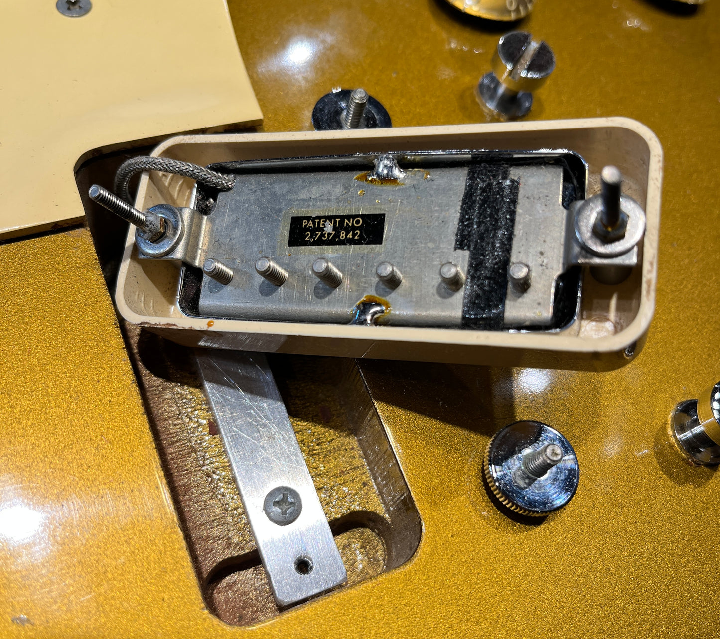 Gibson Les Paul Deluxe Goldtop 1971 Electric Guitars