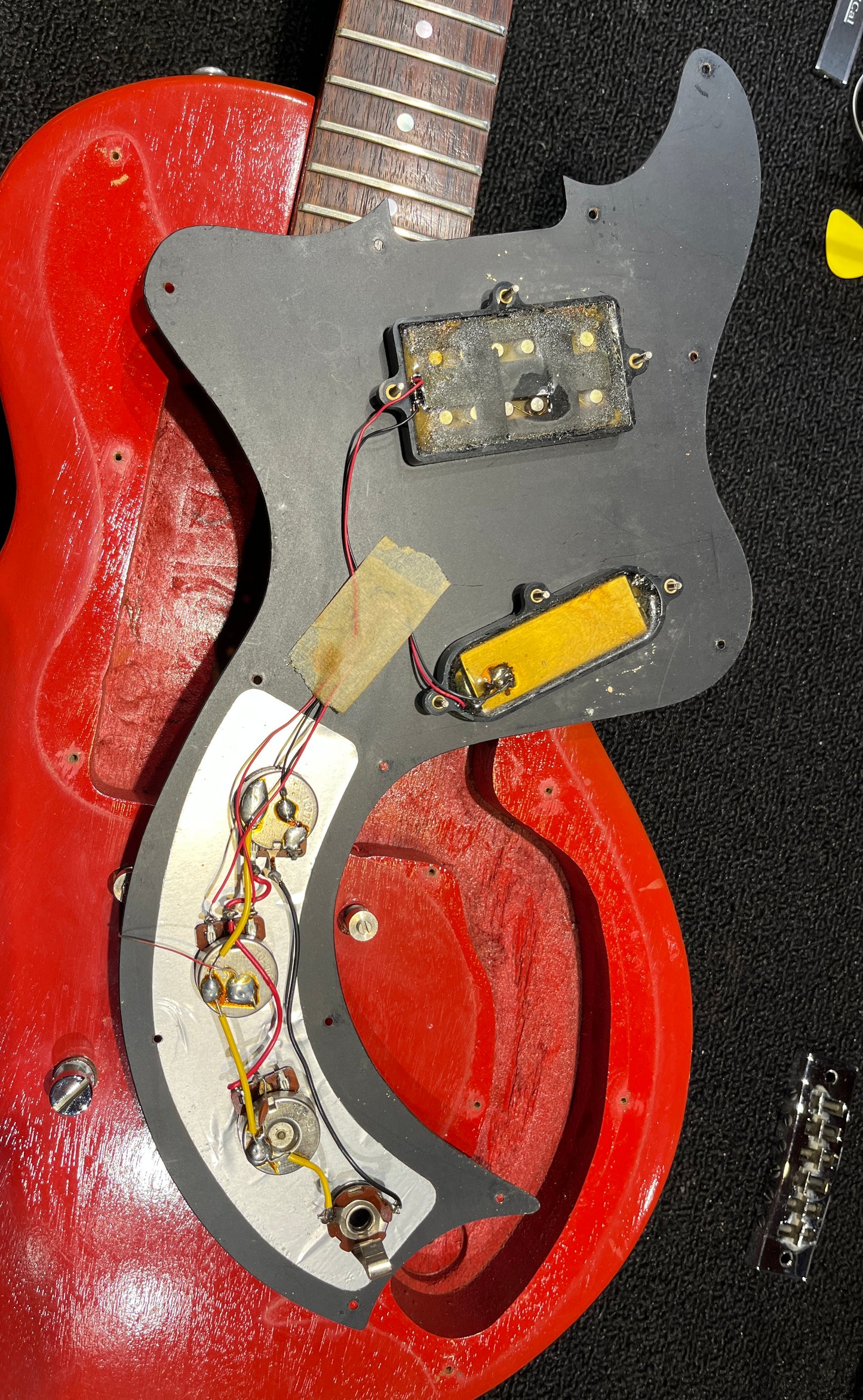 Gibson Marauder Red Devil 1981 Electric Guitars