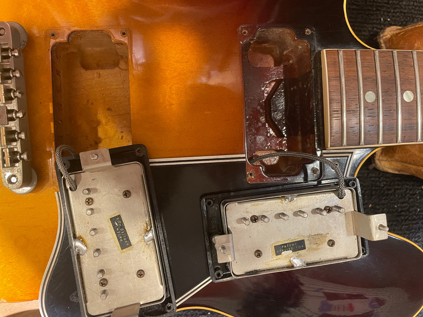 Gibson ES-335 Sunburst 1960 Electric Guitars / Semi-Hollow