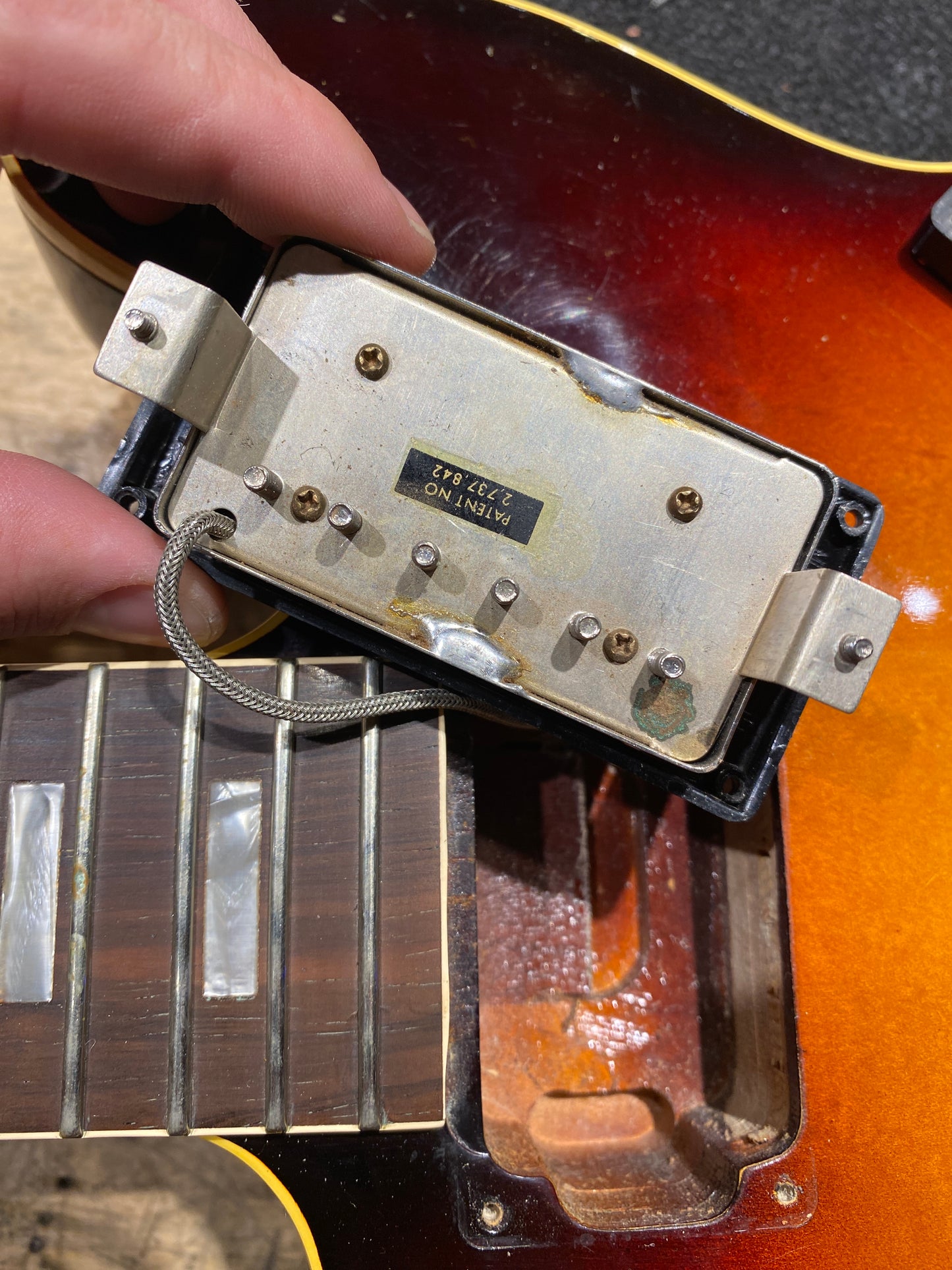 Gibson ES-335 Sunburst 1964 Electric Guitars / Semi-Hollow