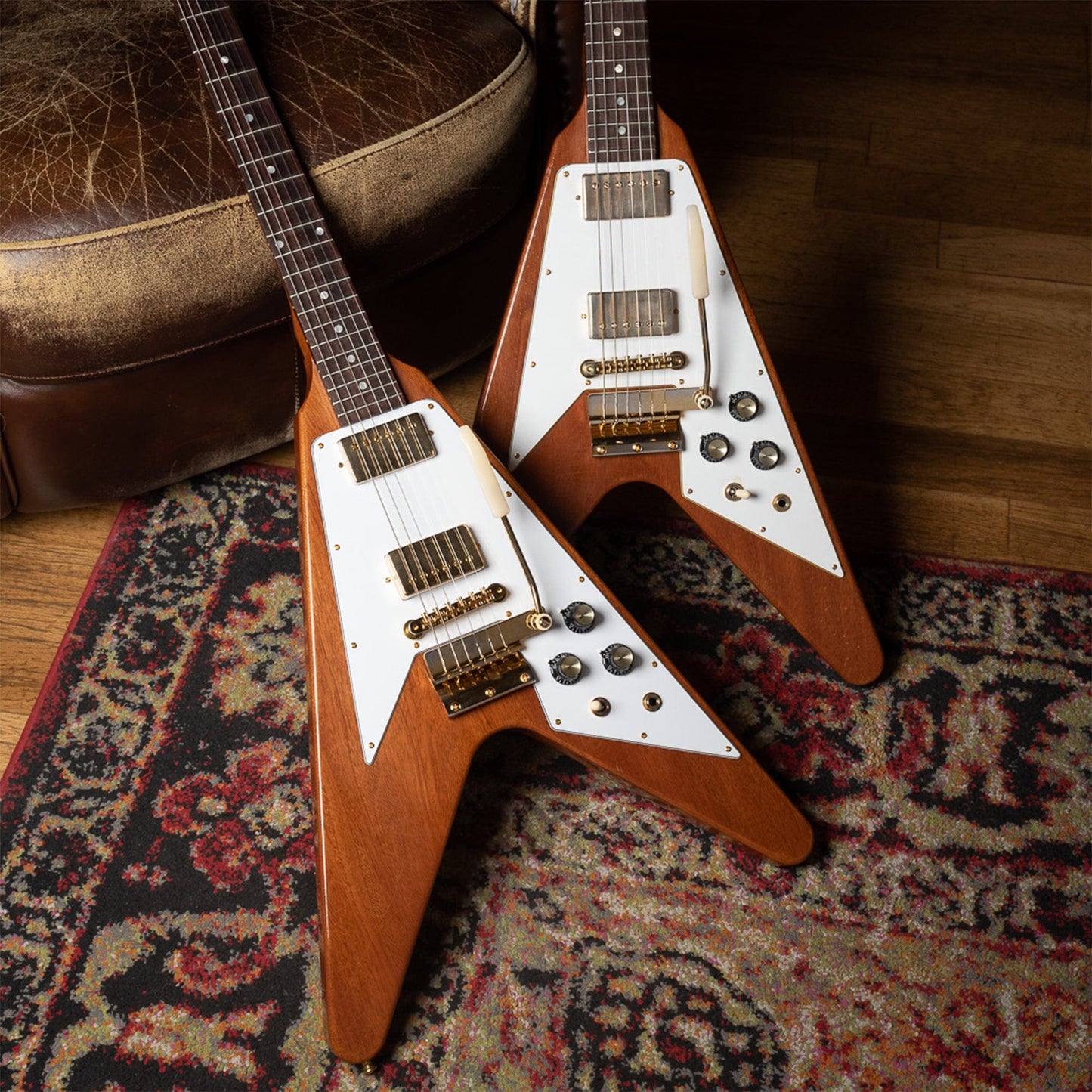 Gibson Custom Shop Murphy Lab 1967 Flying V "CME Spec" Heavy Antique Gold Top Filler Ultra Light Aged w/Maestro Vibrola Electric Guitars / Solid Body