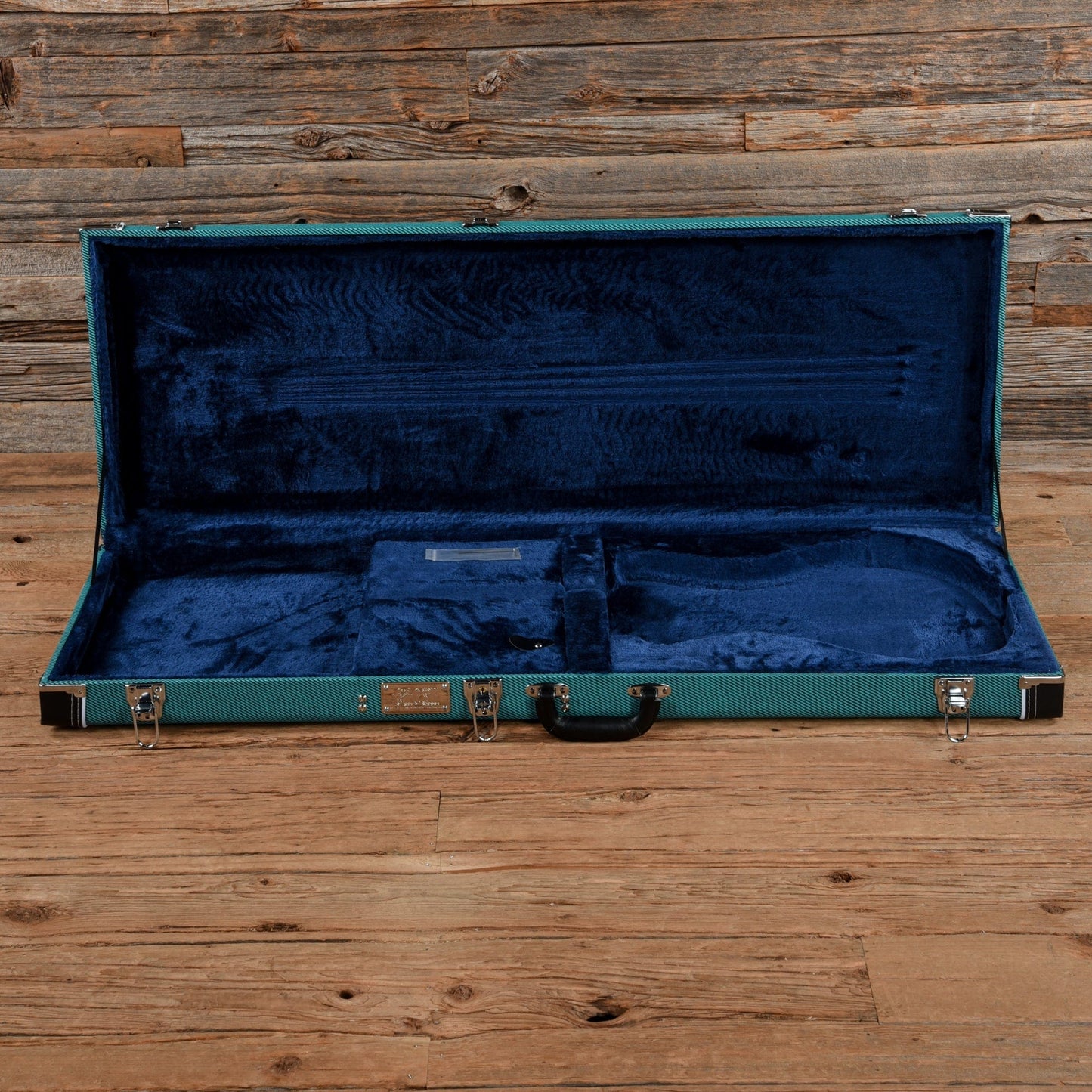 God City Instruments Deconstructivist Bass Red Bass Guitars / 4-String