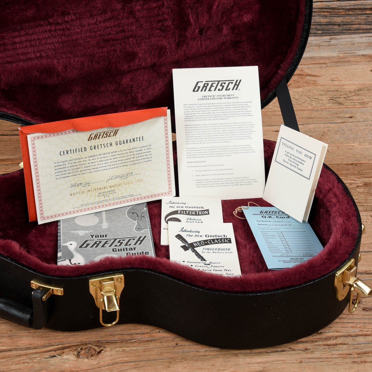 Gretsch G6659T-LiV White 2020 Electric Guitars / Semi-Hollow