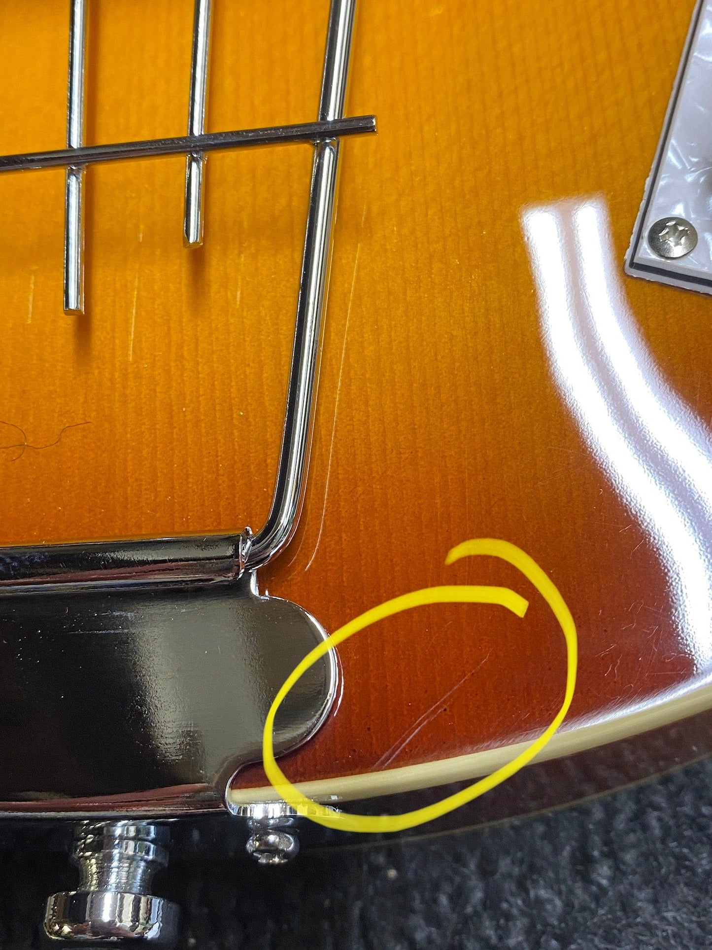 Hofner Ignition Pro Violin Bass Sunburst Bass Guitars / 4-String