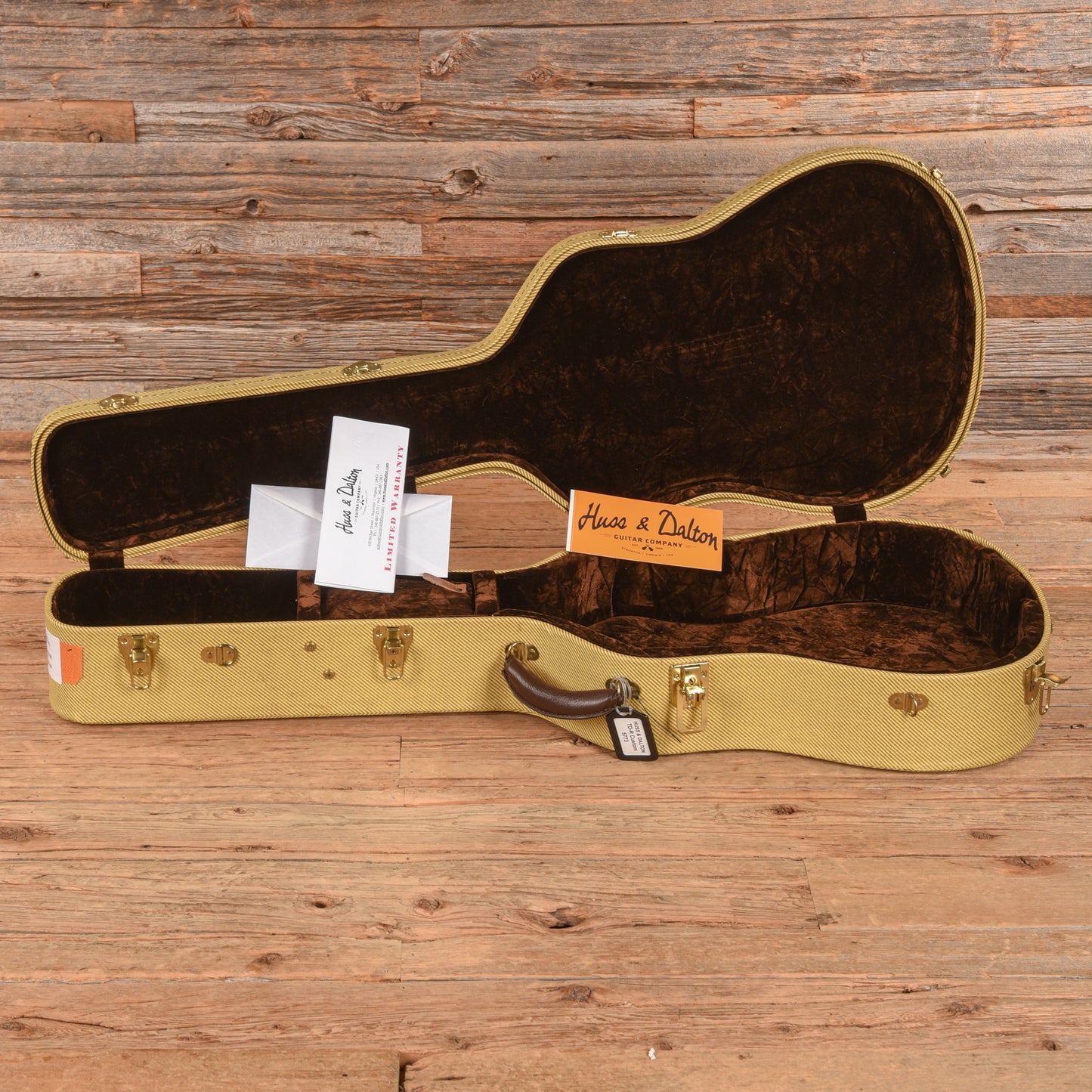 Huss & Dalton DS Custom Natural - Zac Brown