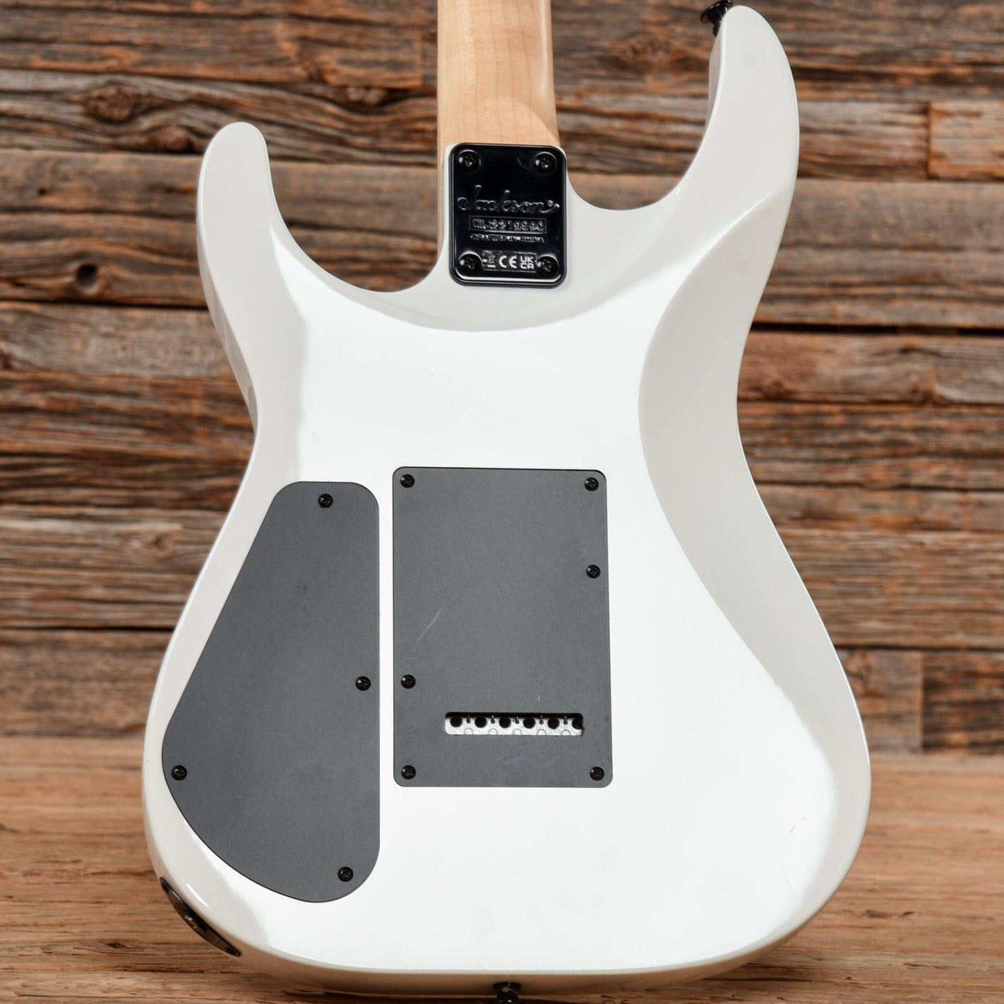 Jackson JS11 Dinky White 2022 Electric Guitars / Solid Body