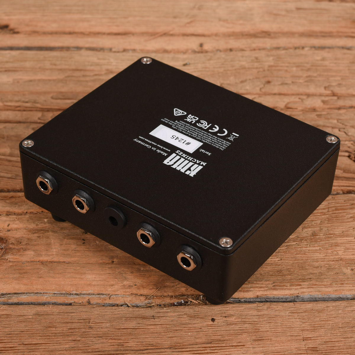 KMA Audio Machines Guardian of the Wurm Effect Pedals