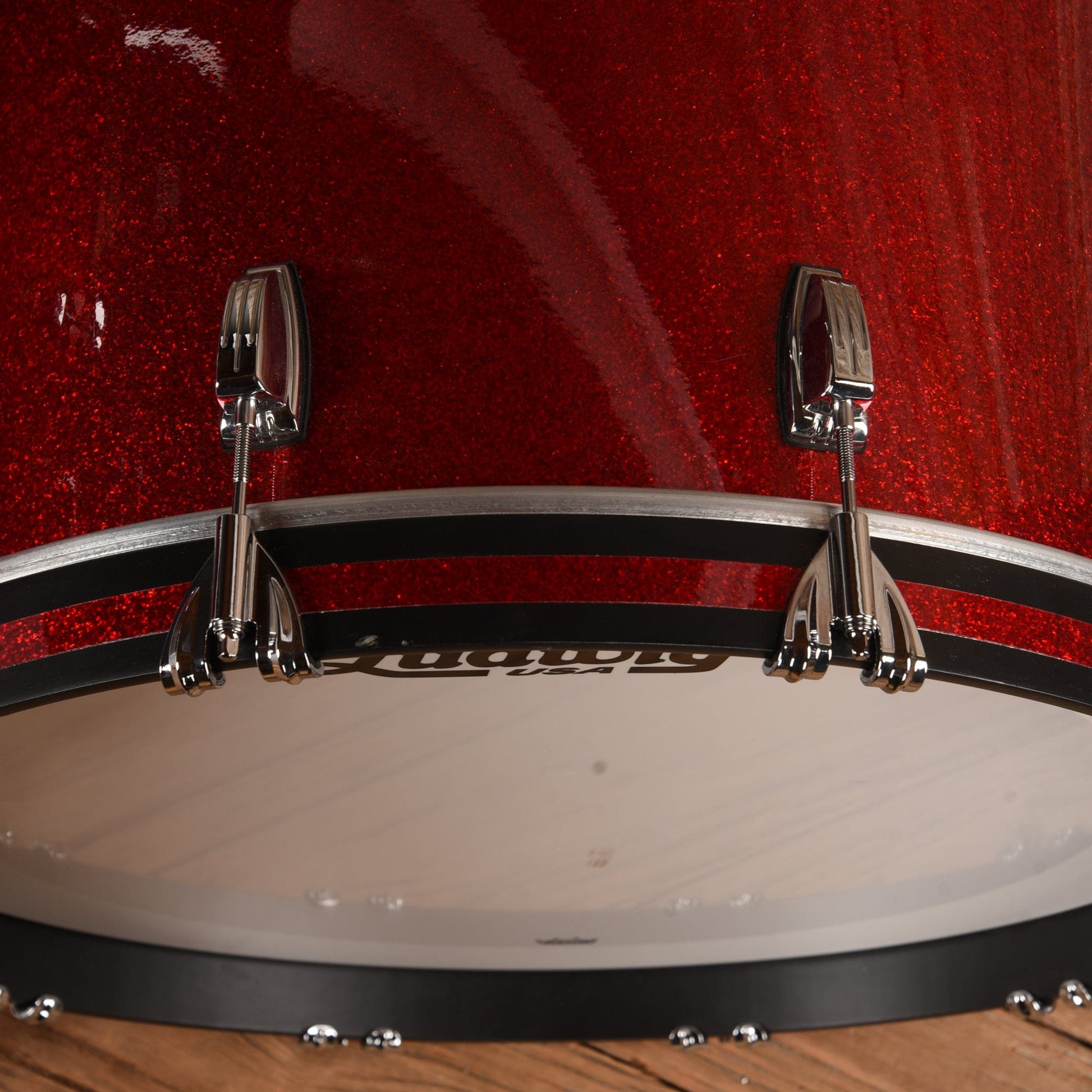 Ludwig Classic Maple Pro Beat 24 3pc. Drum Kit Red Sparkle Drums and Percussion / Acoustic Drums / Full Acoustic Kits