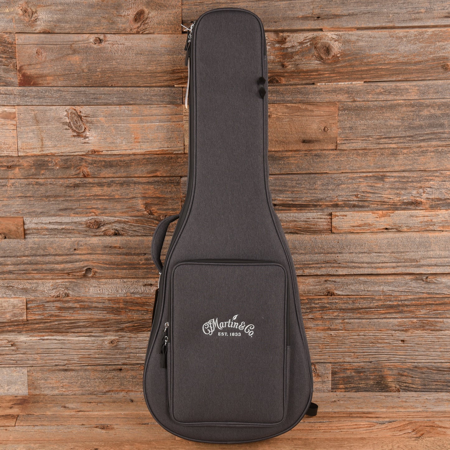 Martin 000C-Jr Walnut Burst 2026 Acoustic Guitars