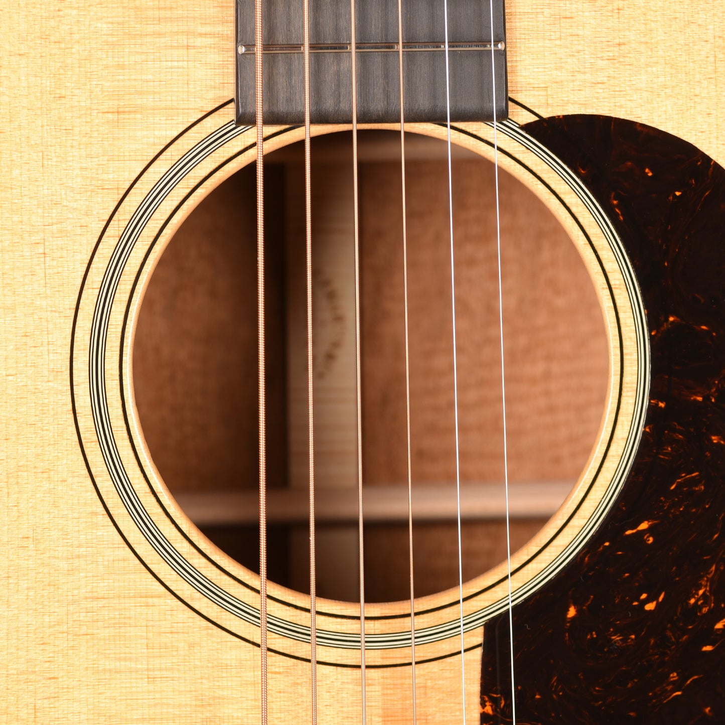 Martin Custom Shop D-18 Style Dreadnought Sitka Spruce VTS/Flamed Mahogany Natural Acoustic Guitars
