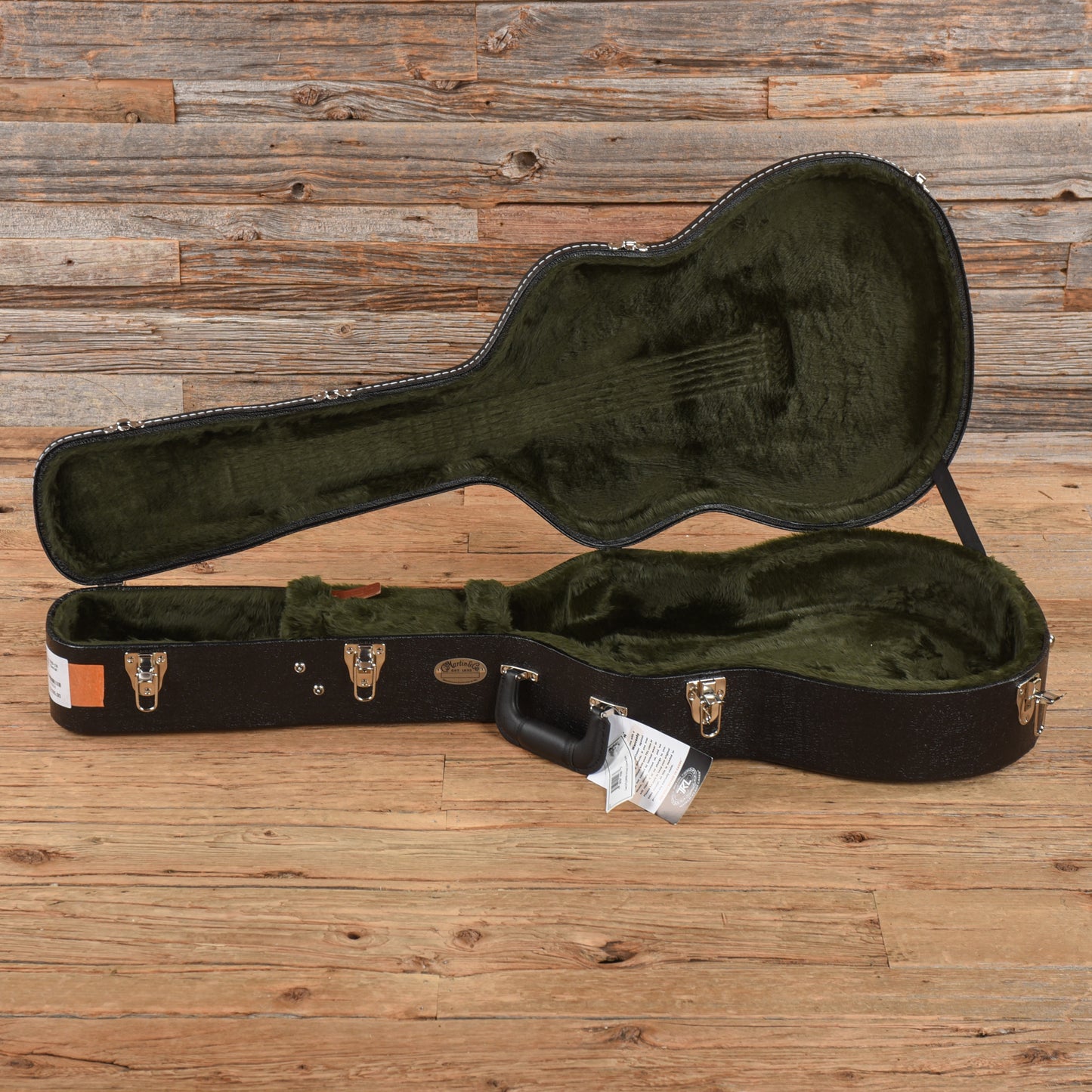 Martin Standard Series 000-18 Natural Acoustic Guitars / OM and Auditorium