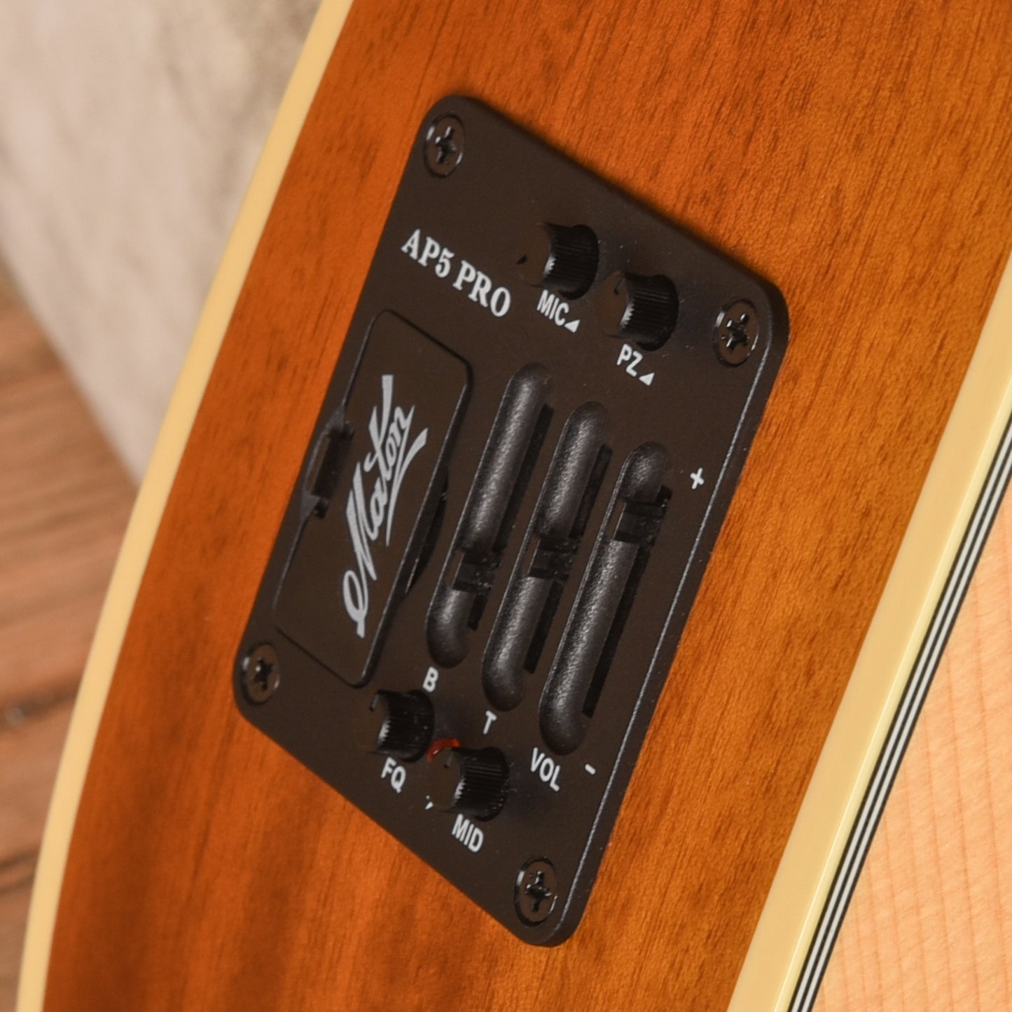 Maton EBG808-TE Tommy Emmanuel Signature Natural Acoustic Guitars / OM and Auditorium
