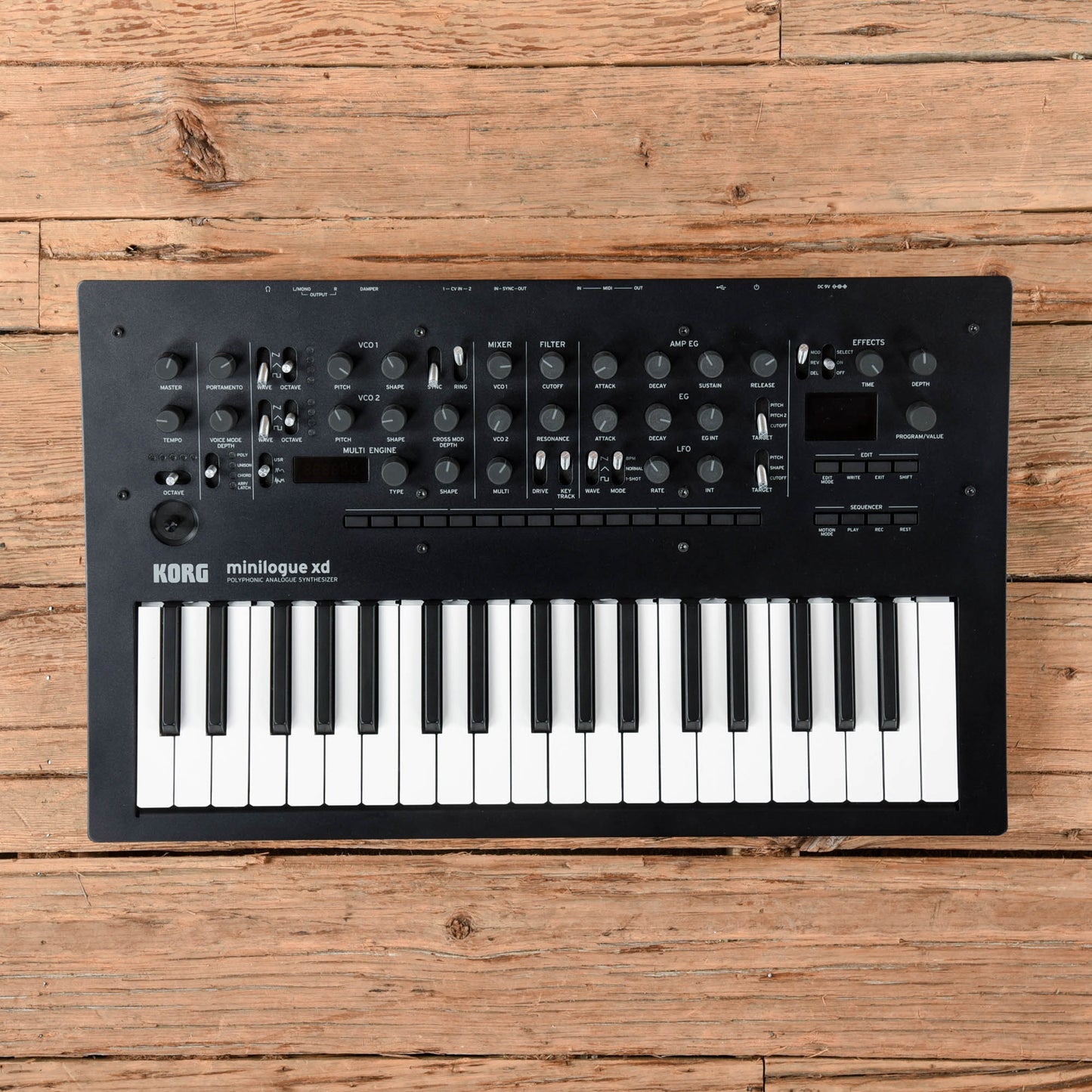 Korg Minilogue XD