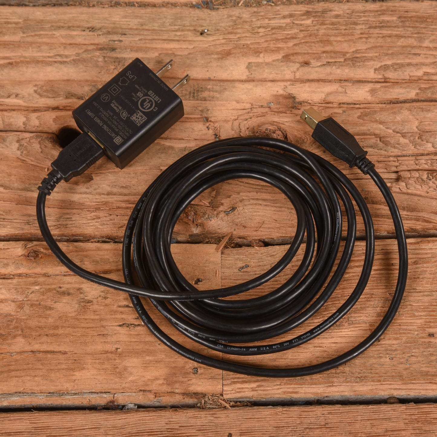 Mission Engineering 529 USB Pedalboard Power Supply