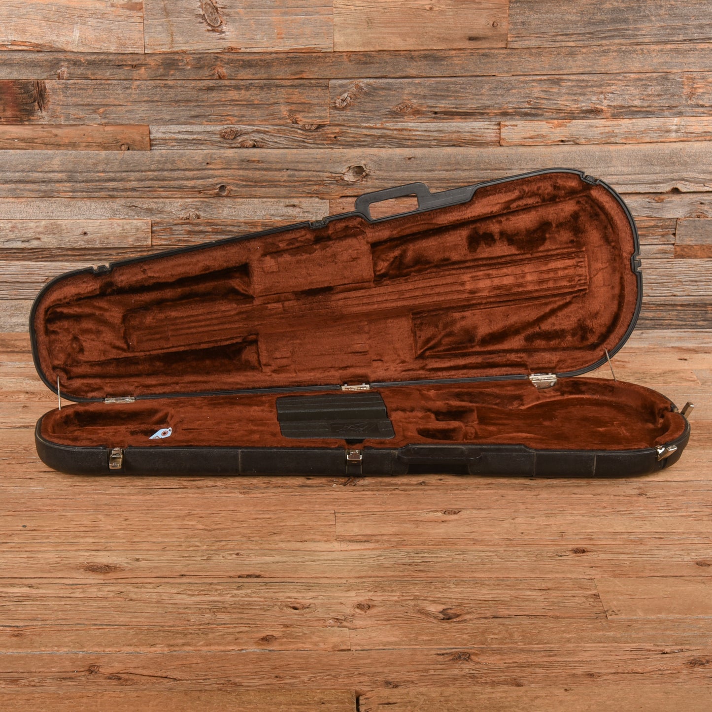 Peavey T-40 Bass Guitar Sunburst 1983