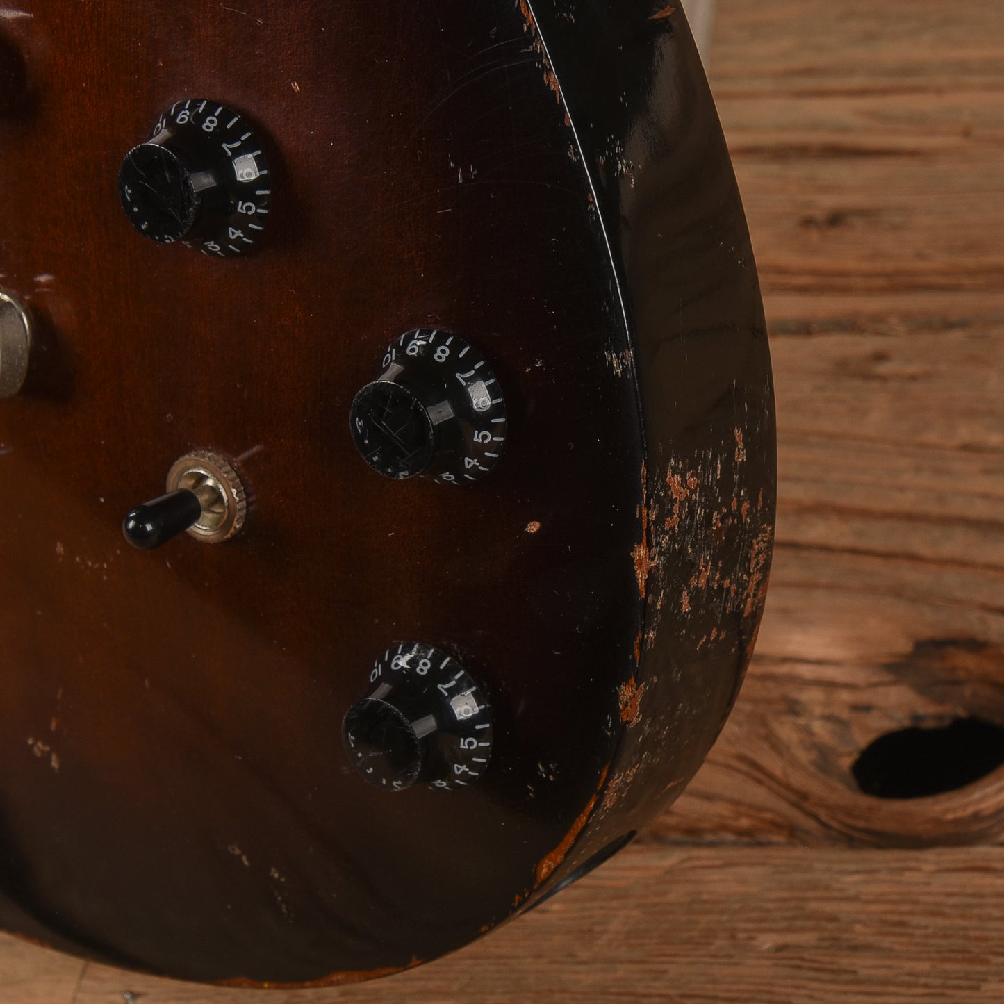 Sandberg Florence Guitar Aged Sunburst