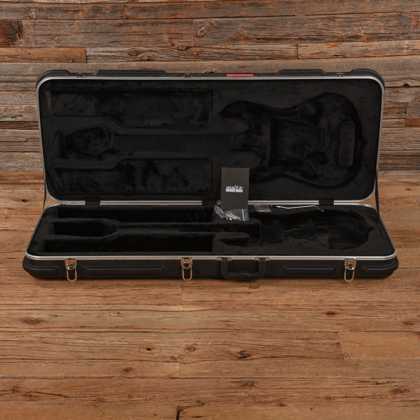 Music Man Sabre HH Honeysuckle 2020