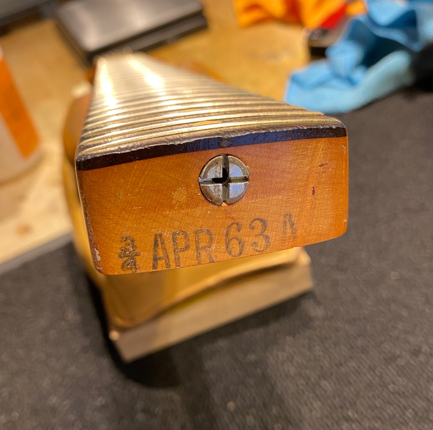 Fender Duo-Sonic Sunburst 1963